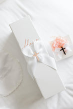 Load image into Gallery viewer, Stole and Candle Set ( Lemon Design )