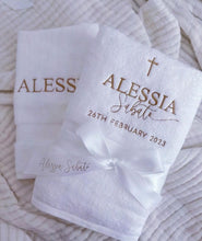 Load image into Gallery viewer, Embroidered Bath Towel