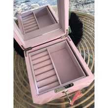 Load image into Gallery viewer, Personalised Jewellery Box ( Soft Pink )