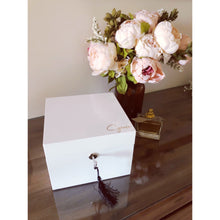 Load image into Gallery viewer, Personalised Jewellery Box  ( White )
